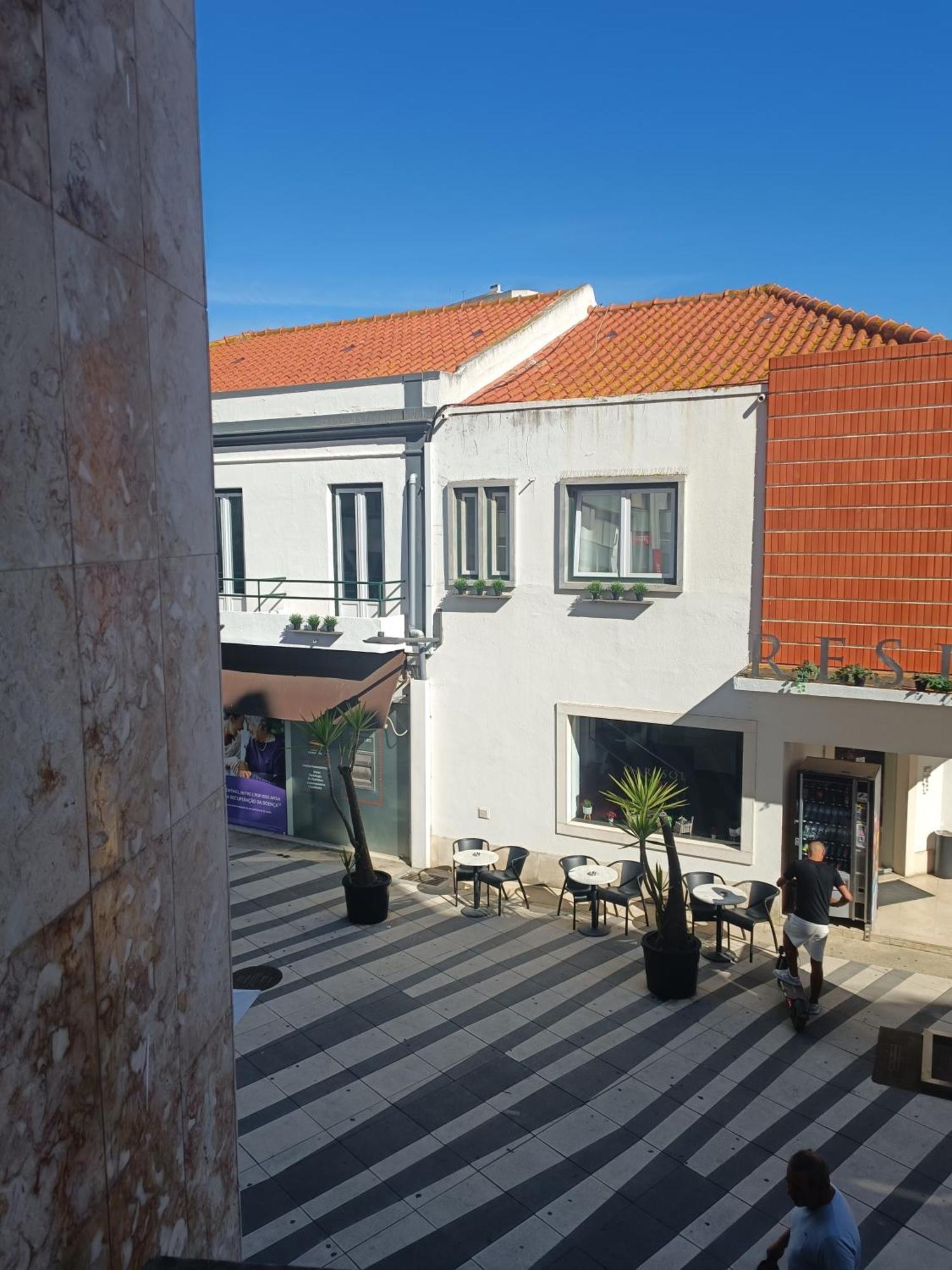Plaza Caparica Hostel Costa de Caparica Exteriör bild